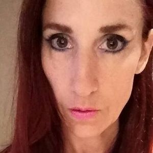 Meet your Posher, Valerie